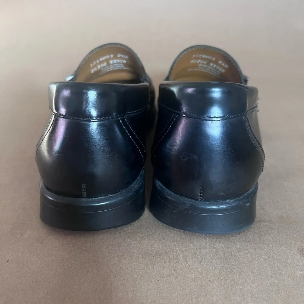 Bass Flex Genuine Leather Silver Buckle Slip On Loafers Size US 9.5 M
